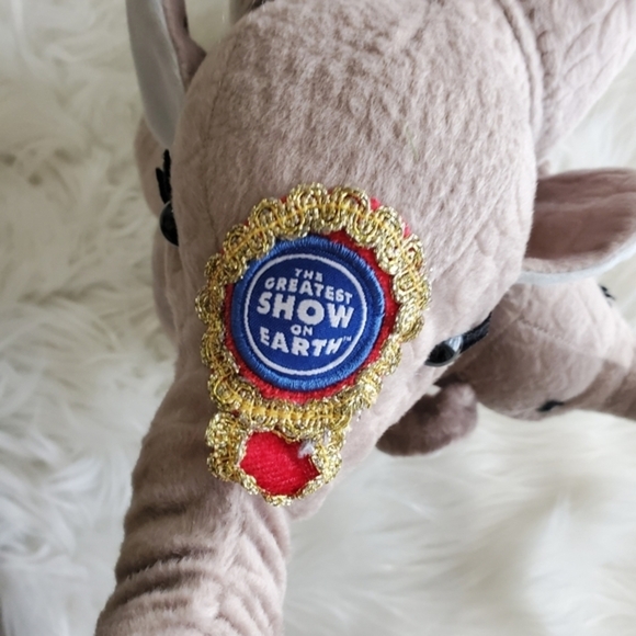Barnum & Bailey Ringling Bros Circus Stuffed Plush Mother & Baby Elephant W Book - Picture 7 of 12